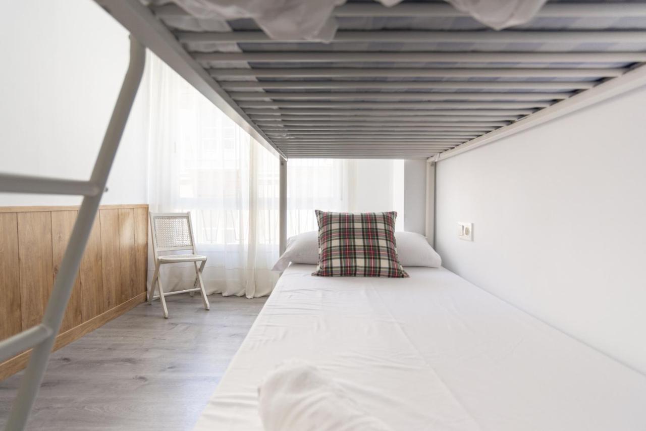 Soho Premium 4 Bedrooms Apartment Malaga Bagian luar foto