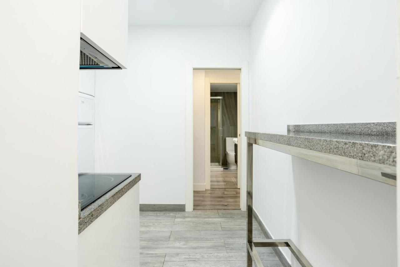 Soho Premium 4 Bedrooms Apartment Malaga Bagian luar foto