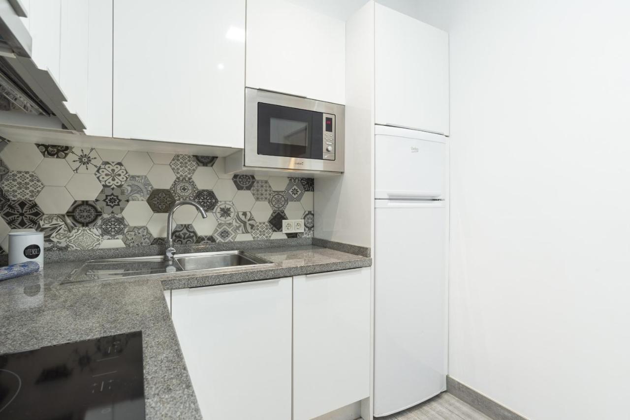 Soho Premium 4 Bedrooms Apartment Malaga Bagian luar foto